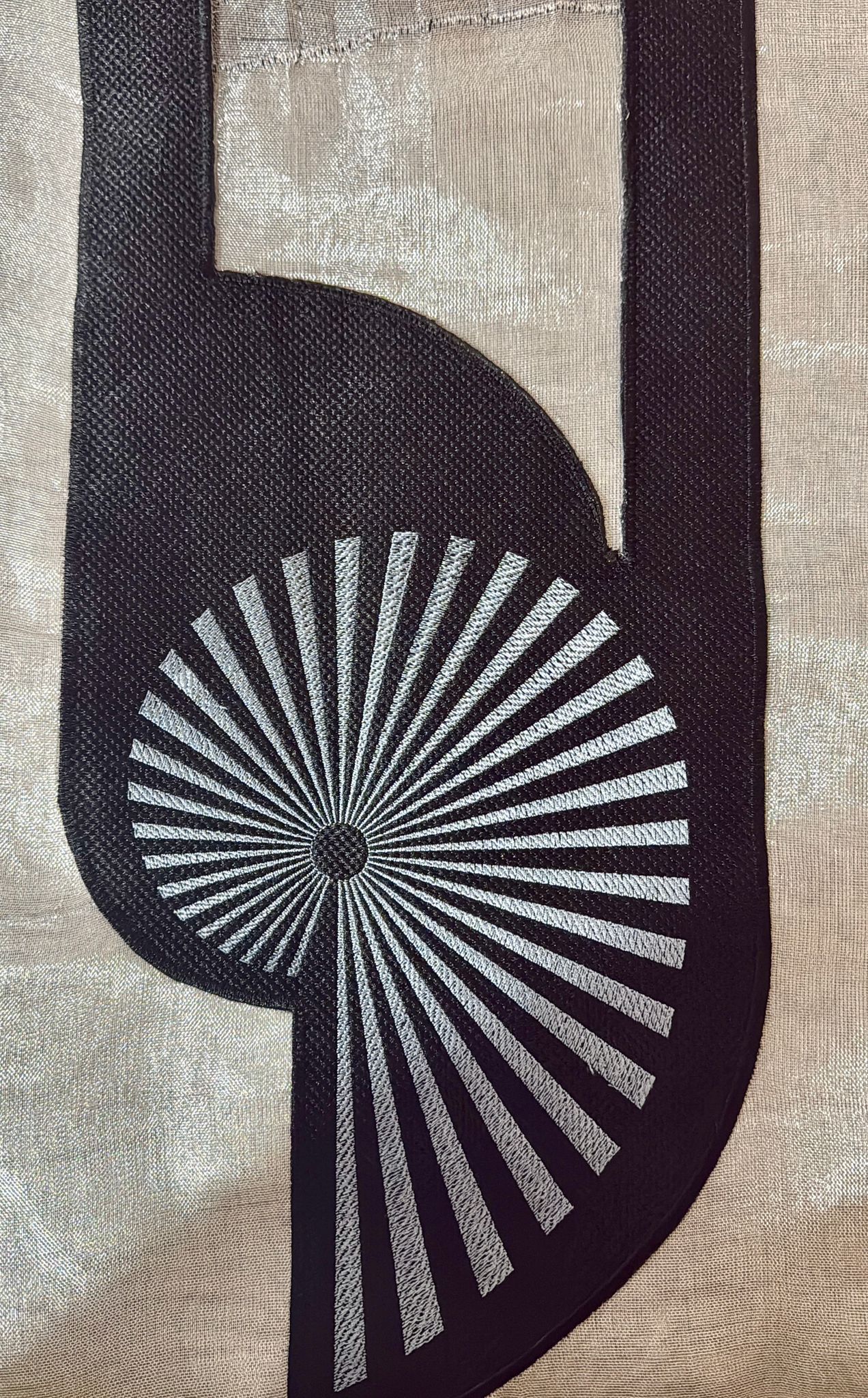 Amoke Boubou With Embroidered Neck - Image 19