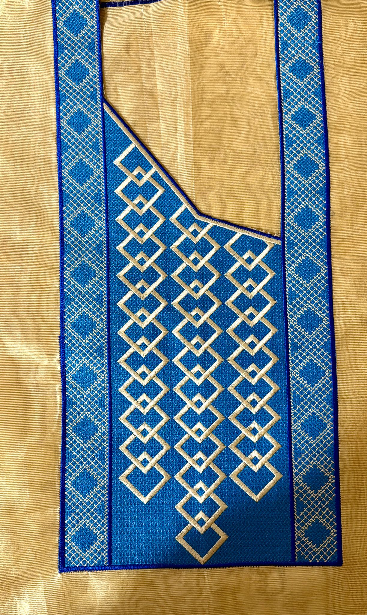 Amoke Boubou With Embroidered Neck - Image 8